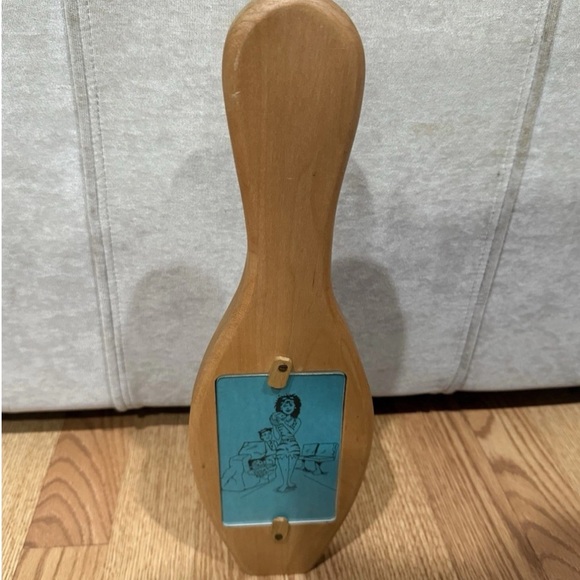 Vintage Wooden Bowling Pin 3” X 5” Photo Frame Wood Picture Holder Unique Decor - Picture 3 of 3